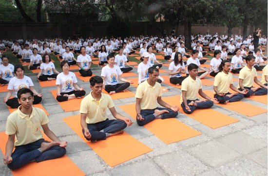 ӡȹ٤ѧMorarji Desai National Institute of Yogaʦ